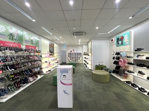 Photo 6- click for photo gallery